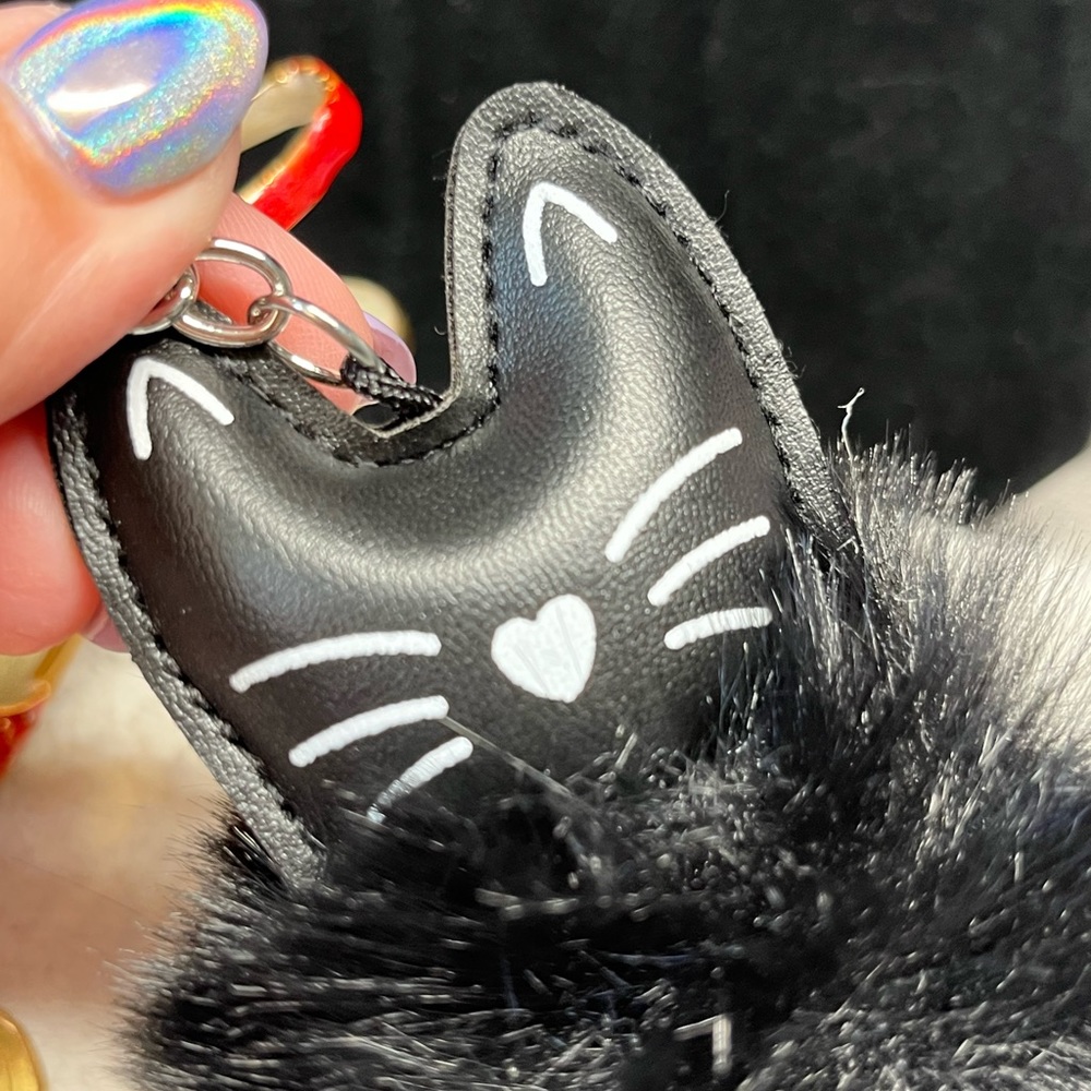 Fun fur keychain cat -pet lover